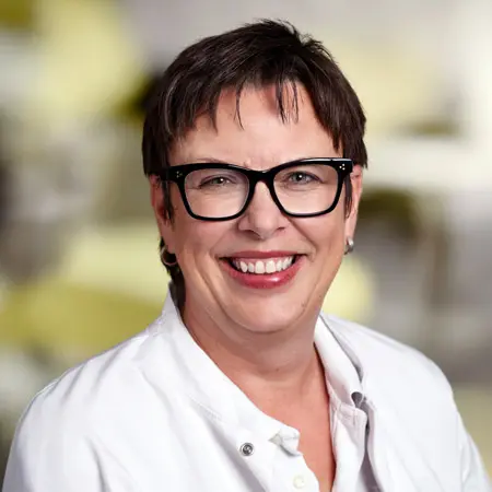 Dr. Kerstin Kunz, Chefärztin Interdisziplinäre Notaufnahme Rems-Murr-Klinikum Winnenden - Portrait
