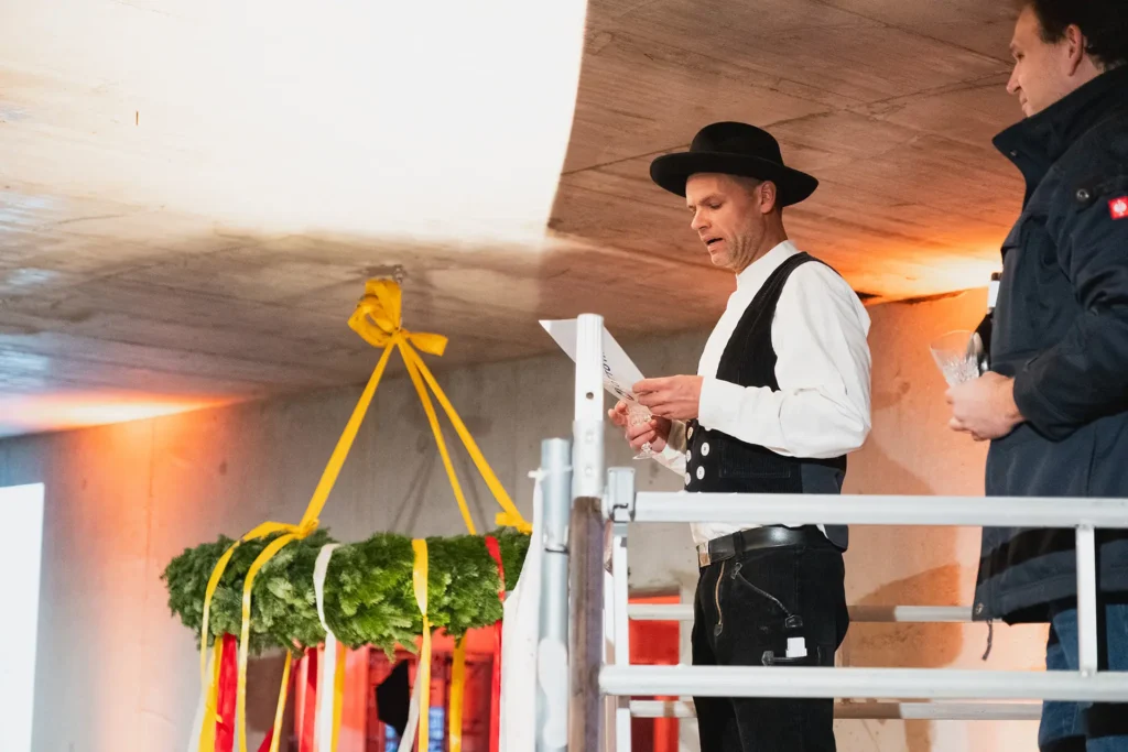 Richtfest in Schorndorf - Richtspruch wird gehalten