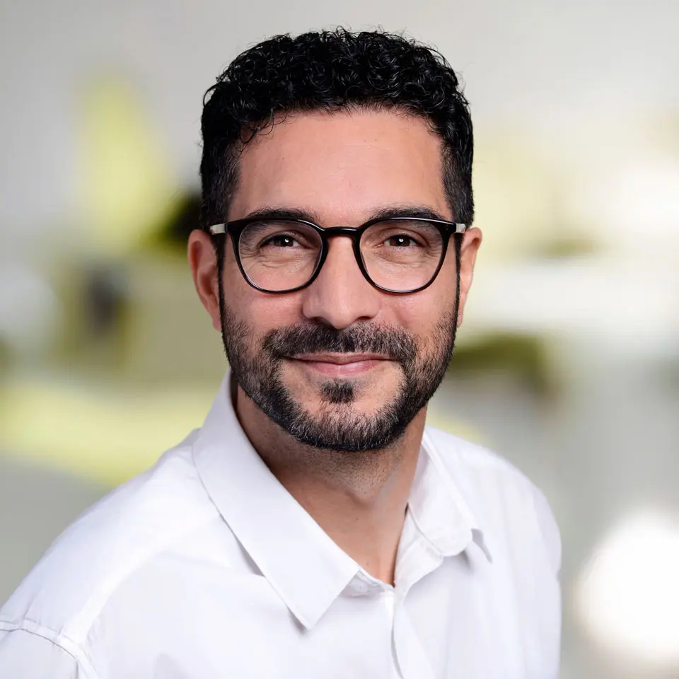 Portraitfoto Giancarlo Cannavo, Pflegedirektor der Rems-Murr-Kliniken